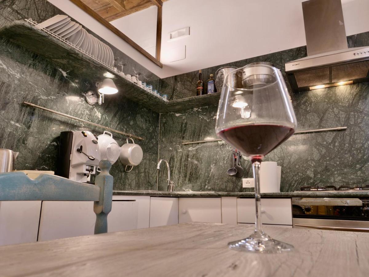 Helmirage Trevi Suite Рим Экстерьер фото